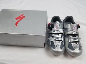 women's cycling shoes size 7