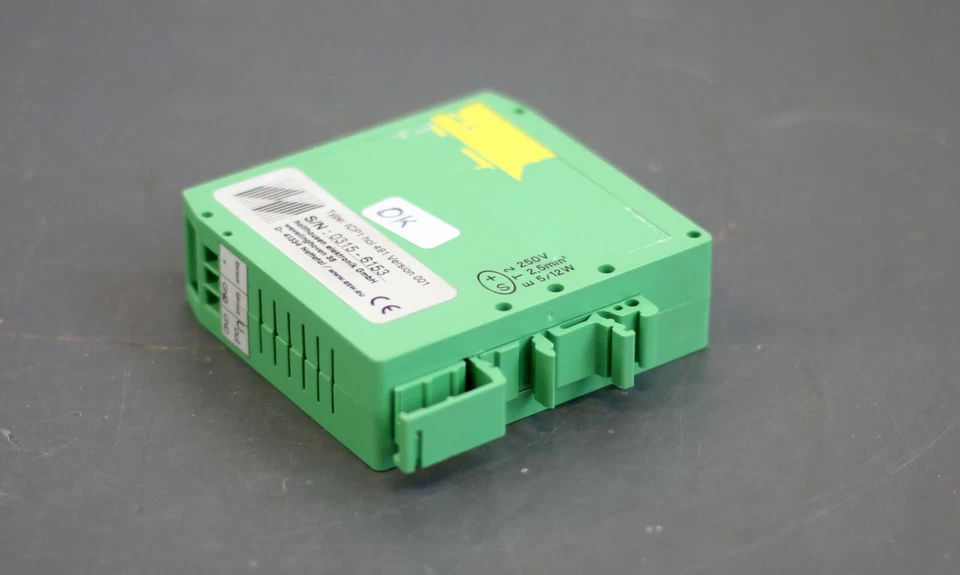 PCB Piezotronics IMI 682A02 Sensor Signal Conditioner Sensorsignalaufbereiter - Bild 3 von 4