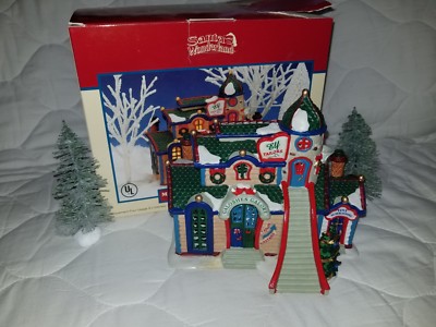 Lemax Christmas Santa's Wonderland Elf Tailor Galoshes Galore Porcelain Lighted 