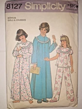 Simplicity 8127 Robe Nightgown Pajama Bottoms Sewing Pattern Girls M Sleep VTG