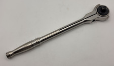 Snap-on 38 Drive 10 Long Standard Handle Round Swivel Head Ratchet F748 Snap-on 38 Drive 10 Long Standard Handle Round Swivel Head Ratchet F748
