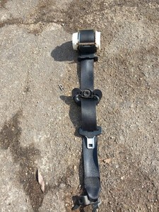 BMW 1 E87 33017492b Sicherheitsgurt vorne links 2.00 Diesel 120kw 2006 23842132