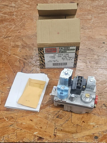 Carrier/Bryant/Factory Authorized Parts Single Stage Comb. Gas Valve EF 32CW 190