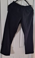  BB - 24  GILDAN SWEAT PANTS BLACK SIZE SMALL