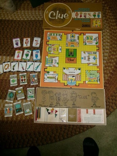 Parker Brothers Clue Board Game 1970s Vintage, Complete & Good Condition