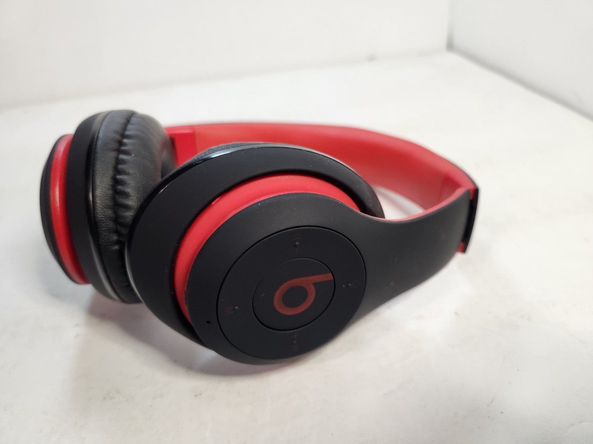 beats studio 黒赤 Amazon.com: Beats Studio 2.0 WIRED Over Ear Headphone - Red NOT