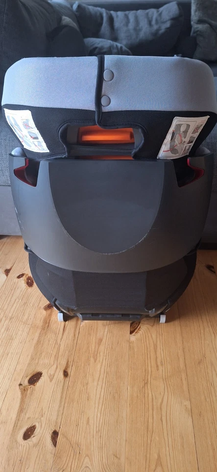 cybex solution X-Fix schwarz grau Kindersitz Auto 15-36 kg Isofix - Bild 2 von 3