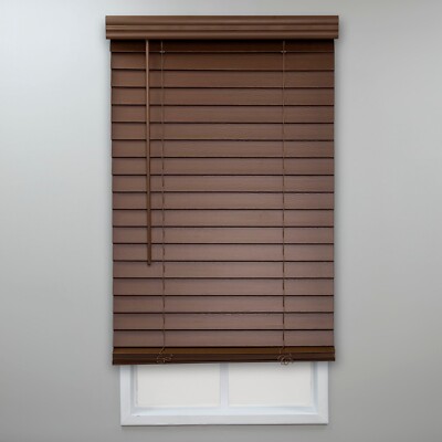 【8／16限り】ノジア カラーベース ダークブラウン 2本セット SET OF 2 Regal Estate, 2 in Cordless Faux Wood Blinds, Dark Oak