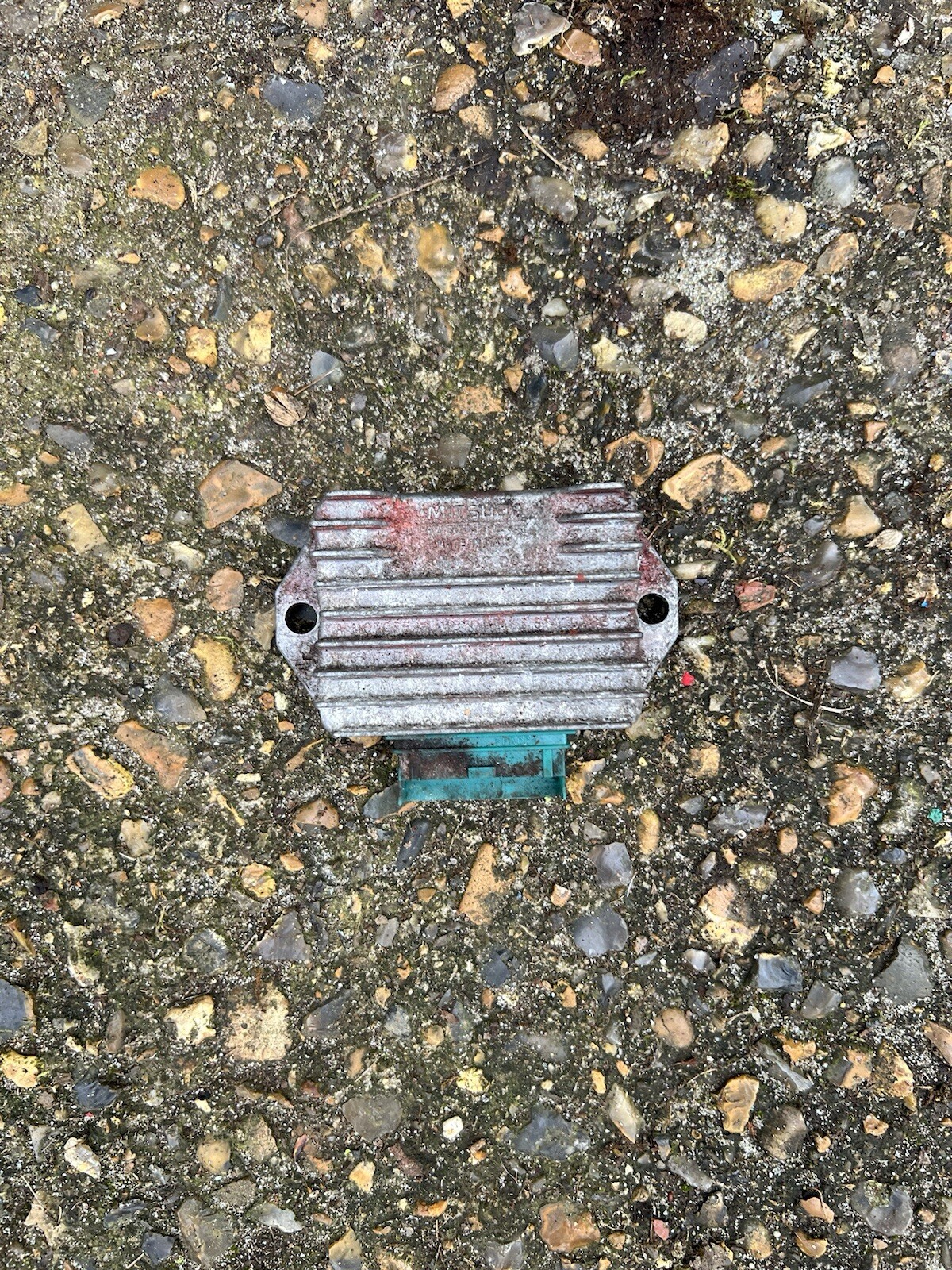 GENUINE PIAGGIO 50CC REGULATOR RECIFIER