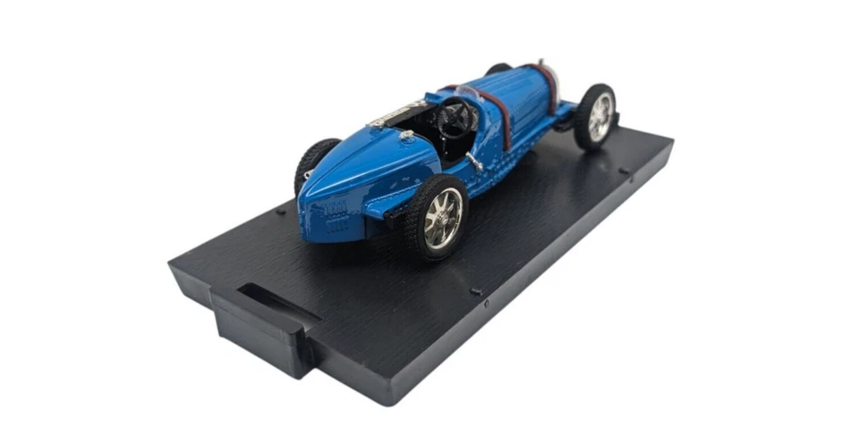 VNTG 1933 Bugatti Type 59 Limited 90th Anniversary 1/43 Blue Diecast by Brumm - Image 4 of 4