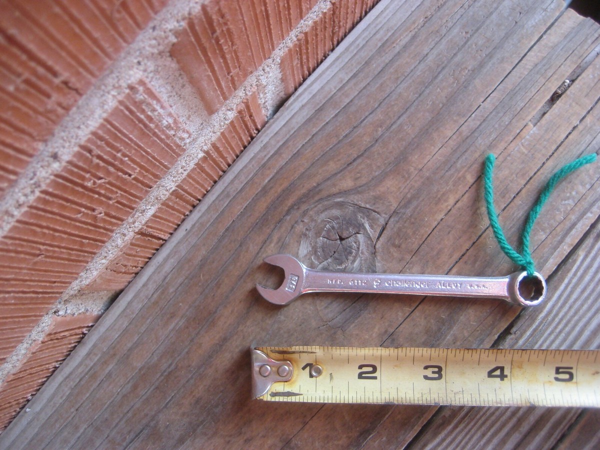 1950s Vtg CHALLENGER - Alloy ** 3/8