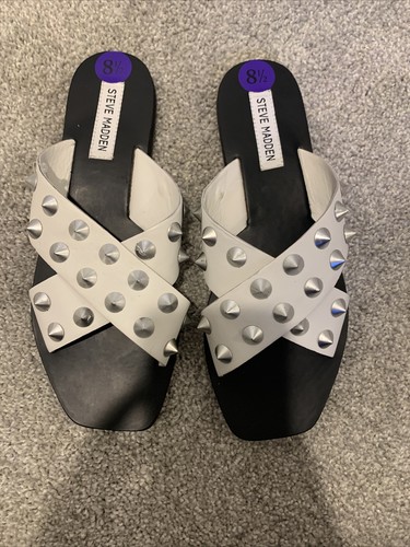 New steve madden white silver stud 