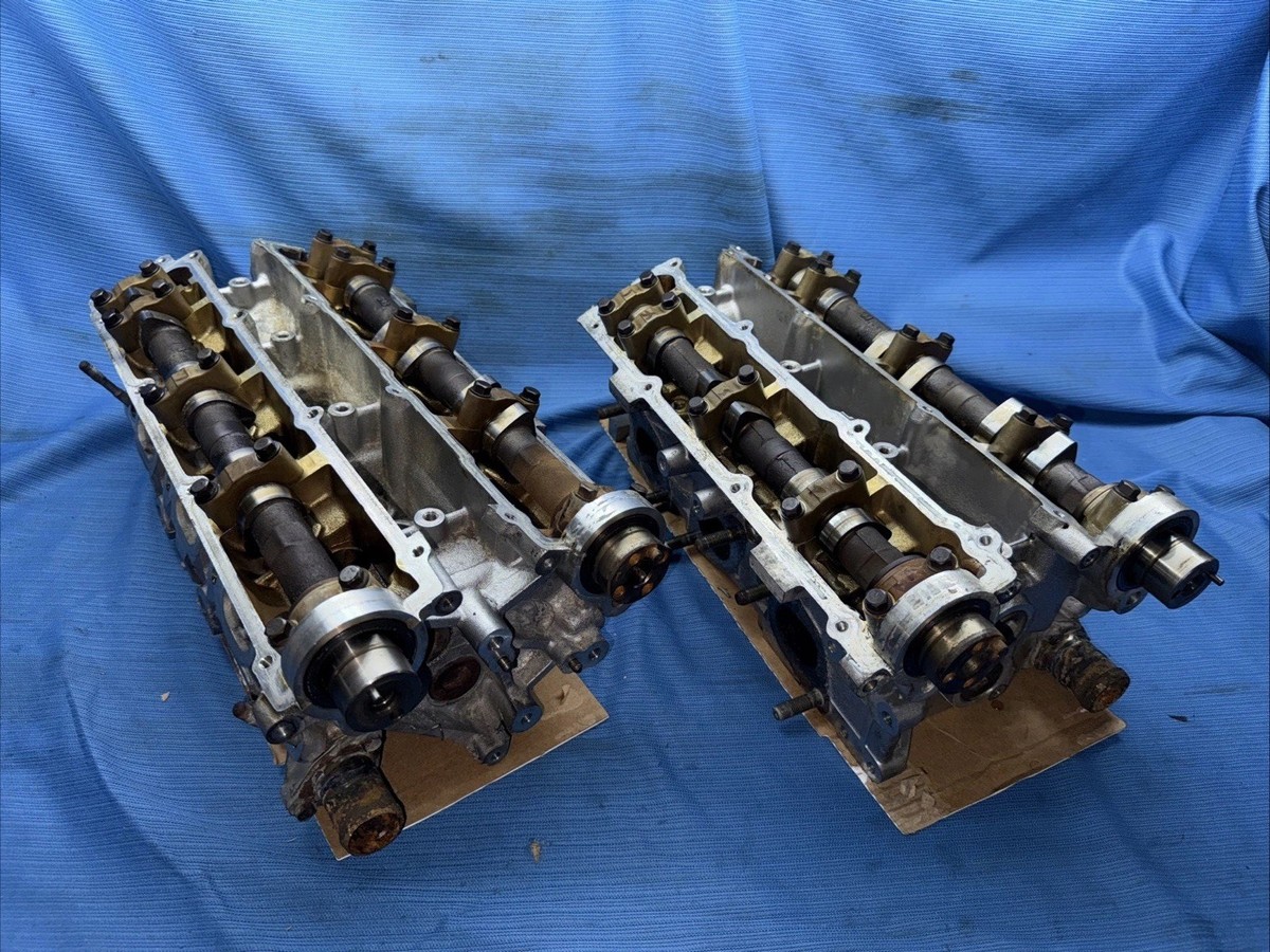 小物 #32 90-93 Nissan 300zx Z32 VG30DE 30P Cylinder Head Set LH RH OEM VG30