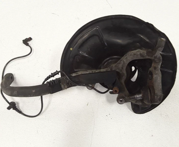 2003-2009 Mercedes E-Class Front Left Driver Assembly Spindle Knuckle OEM - Image 2 of 4