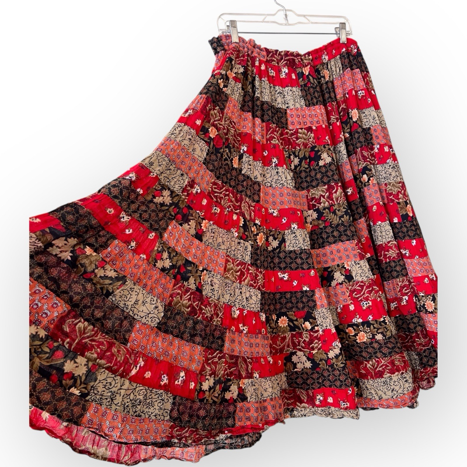 Vintage Silver Stream  Patchwork Tiered Circle Ma… - image 8