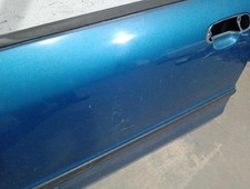 Porte avant et accessoires Mazda 323