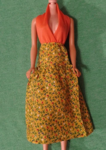 Vintage Barbie Clothes - Superstar Era Barbie 2770 Halter Dress