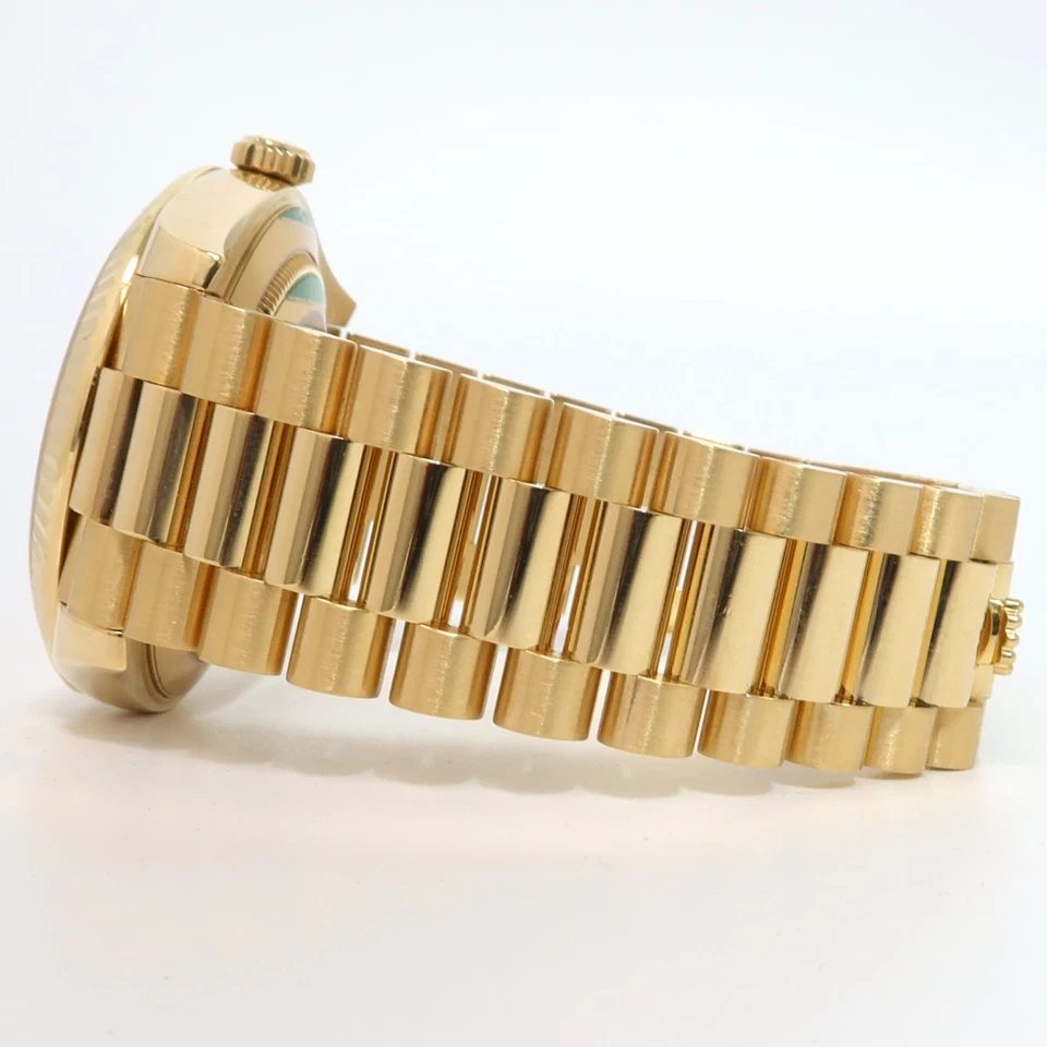 Rolex Day-Date 40 President oro amarillo sólido de 18 quilates esfera romana champán 228238 Foto 3 de 4