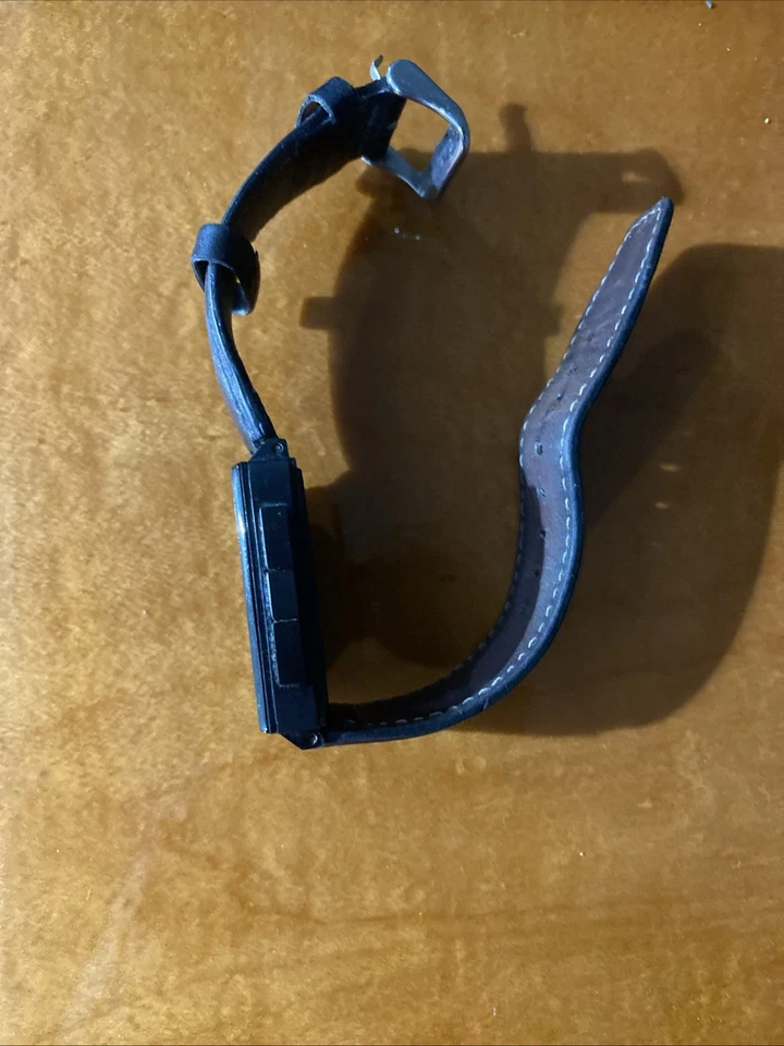 Pebble Steel 401B Smartwatch Leather Band, Unknown  - Image 2 of 4