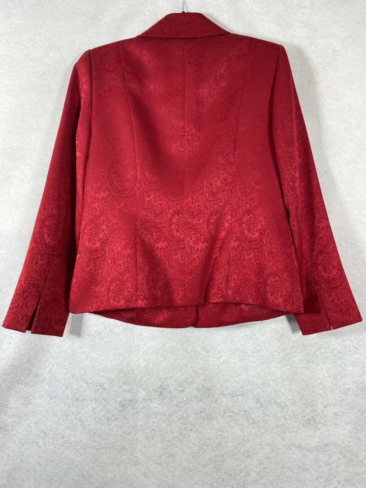 Le Suit 2PC Skirt Suit Womens 10 Red Blazer Buttons Long Sleeves Quilted Paisley - Image 4 of 4