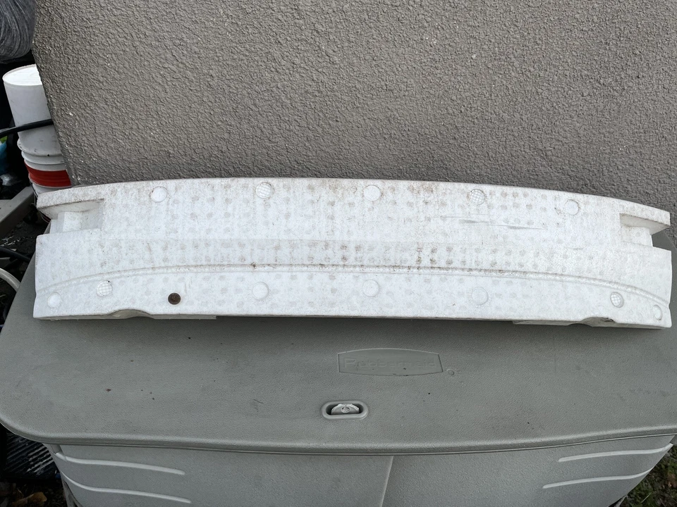 Parachoques trasero Infiniti FX35 FX45 2003-2008 amortiguador de energía espuma de impacto OEM Foto 2 de 4