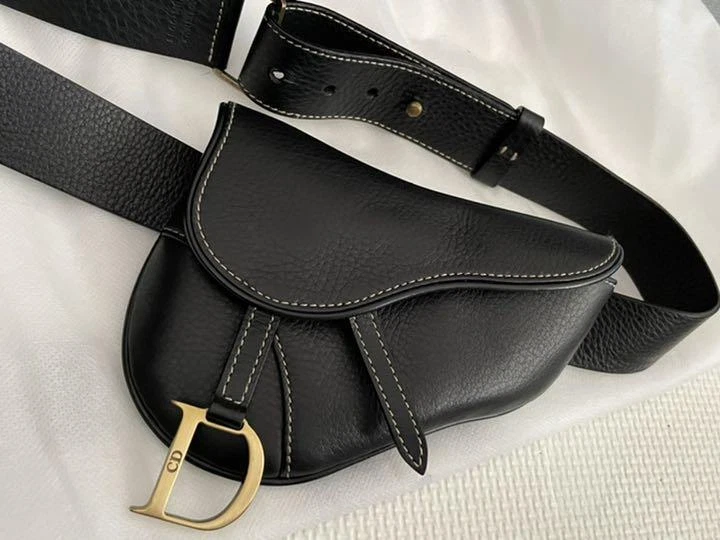 Saddle Pouch with Strap