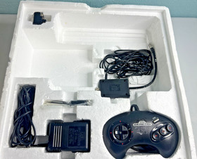 Sega Genesis Console Model 1601 Sonic The Hedgehog Bundle System Completed Boxed