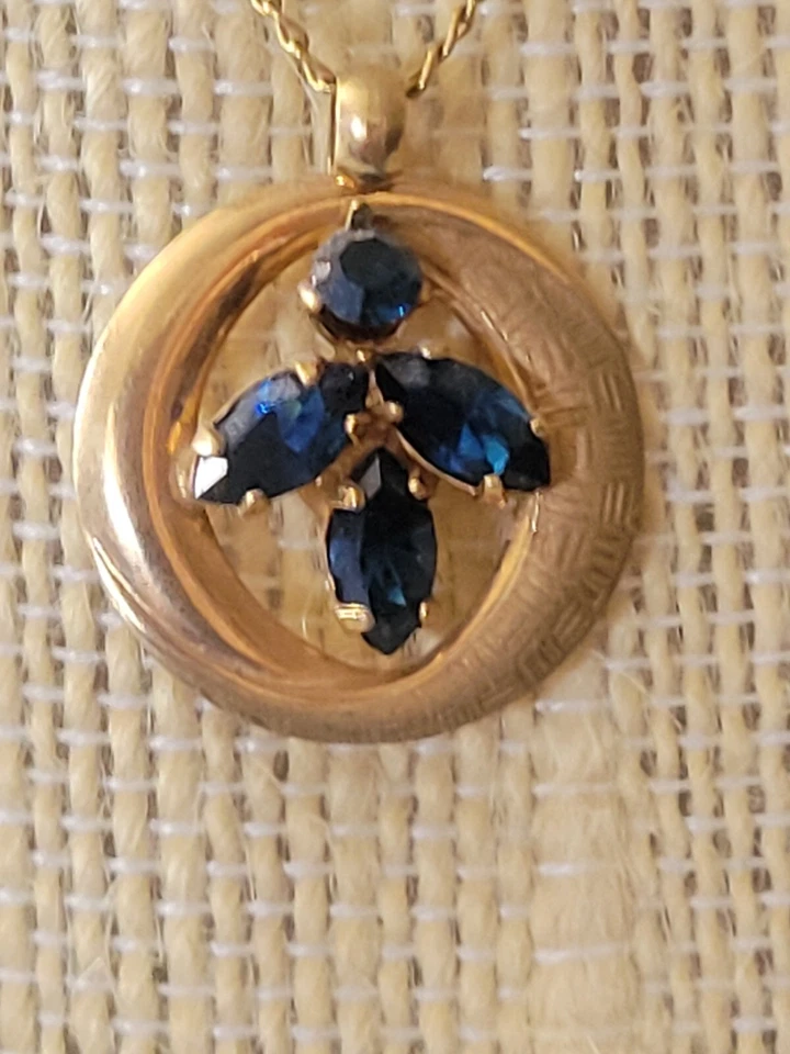 Collar Colgante DCE Curtis Zafiros Azules Lleno de Oro 14K Foto 2 de 3