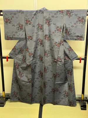 Kimono japonais vintage polyester gris tradition fleur coûteuse hauteur 66,14... - Photo 1/4
