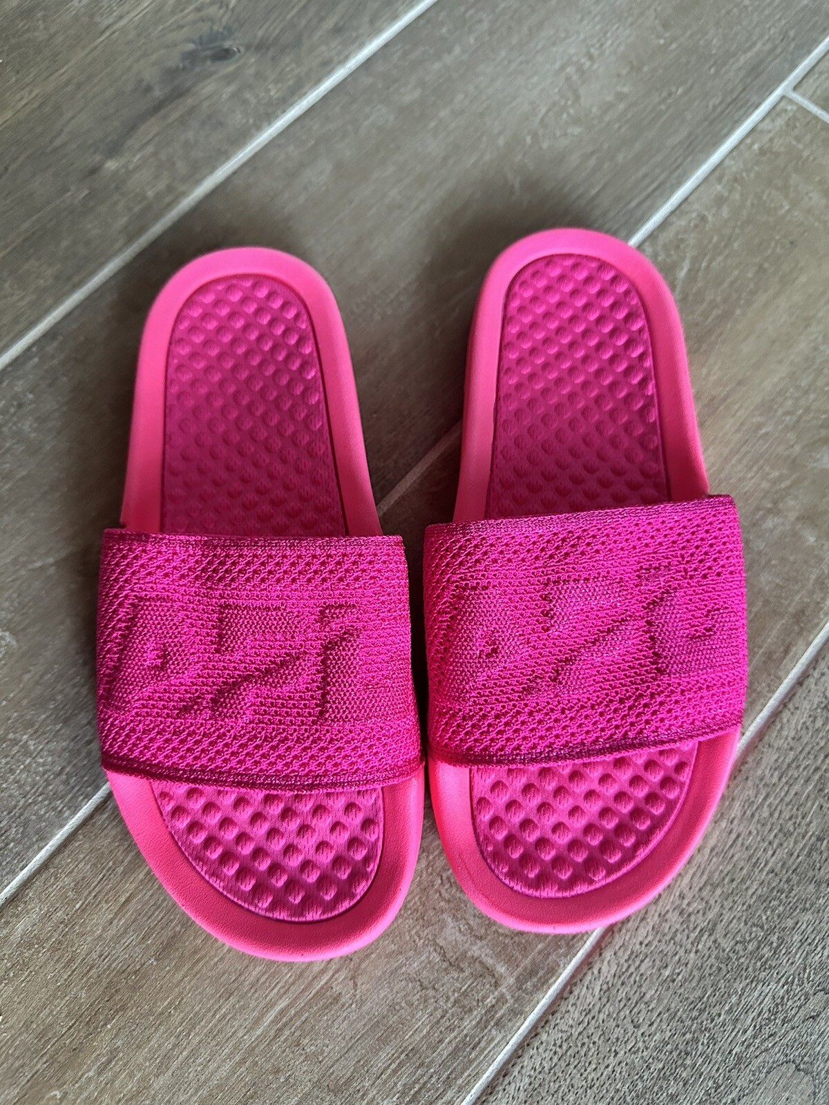 Sandali APL Athletic Propulsion Labs Big Logo Techloom Slide donna taglia 7 ROSA