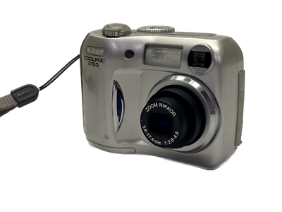 WORKING Nikon Coolpix E3100 3.2mp 3x Zoom Digital Camera W/ Box