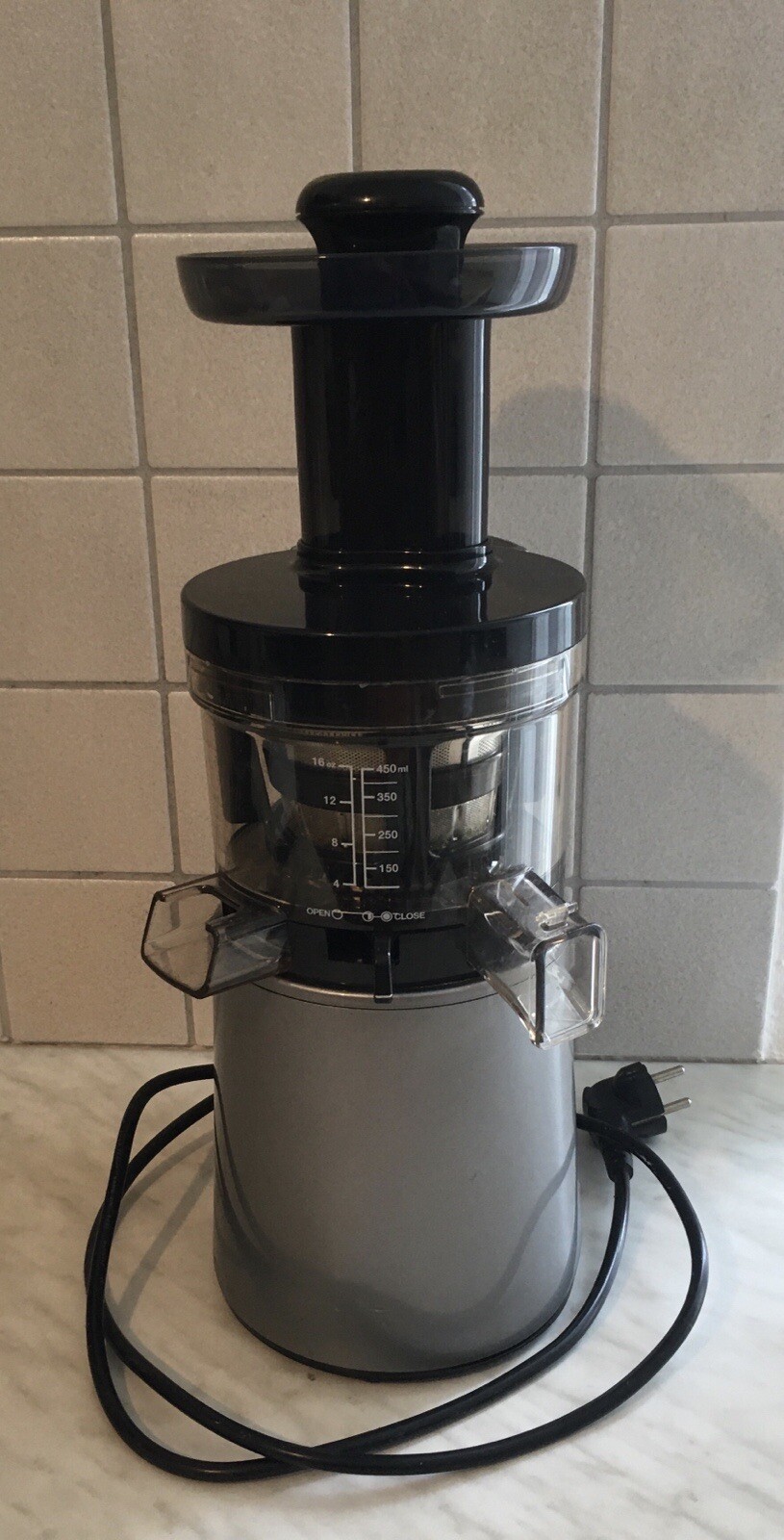 Hurom H-AA Serie Entsafter Slow Juicer NP 349€