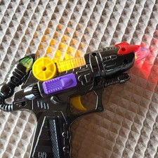 Rinco Cosmic Space Ray Gun Blaster Toy 02720 Chrome Lights Sound WORKING Y2K