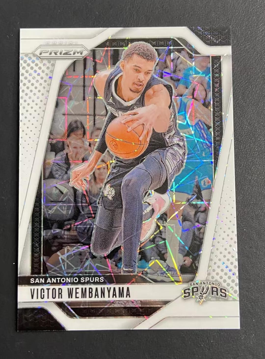 2024-25 Panini Prizm Victor Wembanyama #172 White Lazer /275