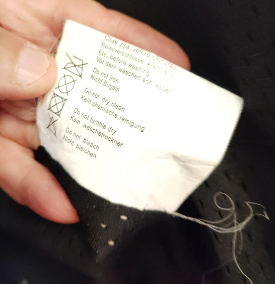 Nitro Racing 装甲黑色和红色纺织旅游摩托车夹克,尺寸 L SHARP — 第 3/4 张图片