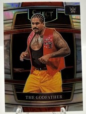 2022 Panini Select WWE - Concourse The Godfather #9 Silver Prizm