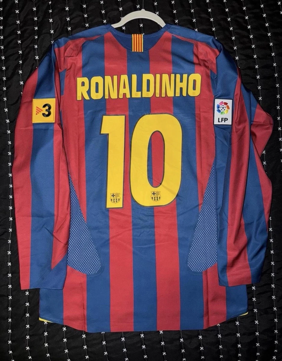 Nike Ronaldinho FC Barcelona International Club Soccer Fan Apparel