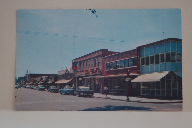 Hyannis, Main Street Cape Cod, Mass.  Vintage Postcard