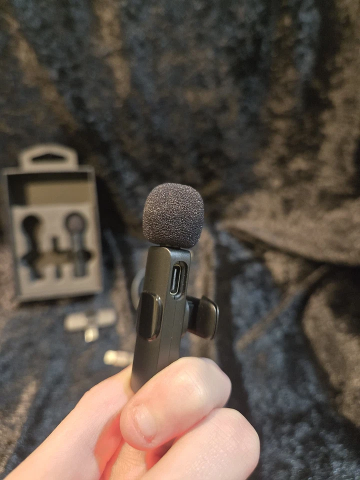 Oraolo USB-C Mini Wireless Lavalier Microphone , 2 Pack Professional Lapel Mics - Image 2 of 2