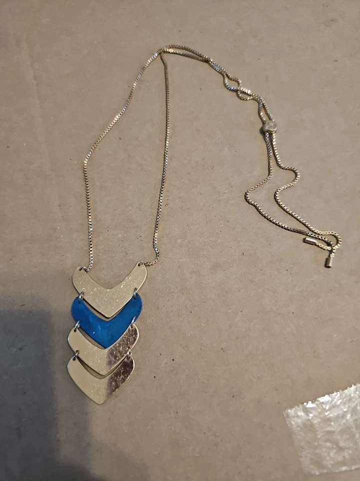 Collar Robert Lee Morris RLM Soho tono dorado Foto 3 de 3