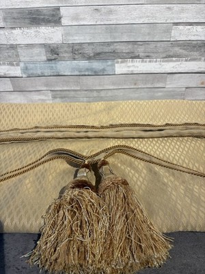 Vnt Waterford Euro Shams Jacquard Lrg Tassel Roping Yellow Gold Linen Poly Mix