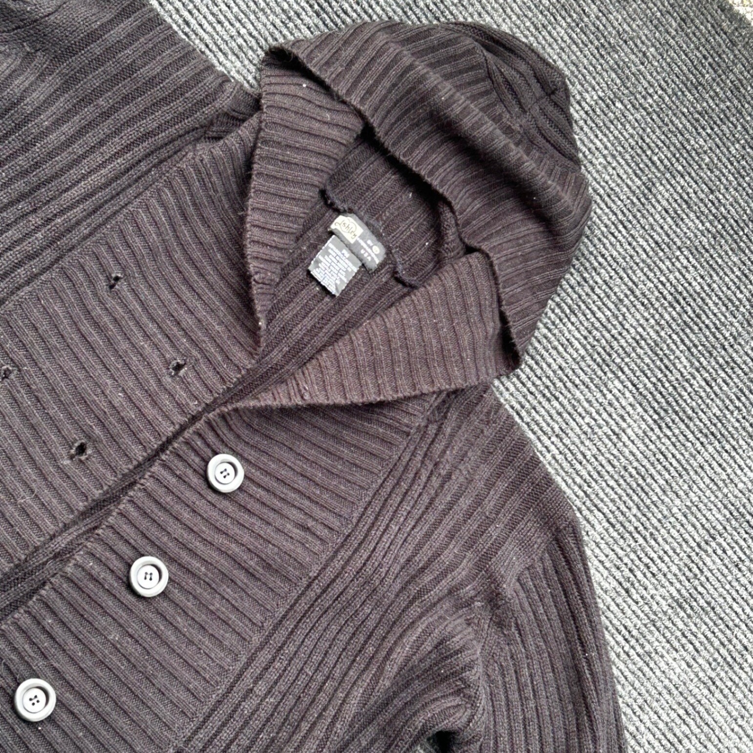 Picture 2 of 9