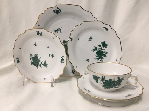 (20 Pieces) Vintage Augarten Vienna 'Maria Theresia' (4) 5-PIECE PLACE SETTINGS - Picture 9 of 12