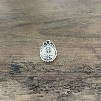 Sterling Silver Round Sacred Heart of Christ Scapular Medal Pendant, 1 inch