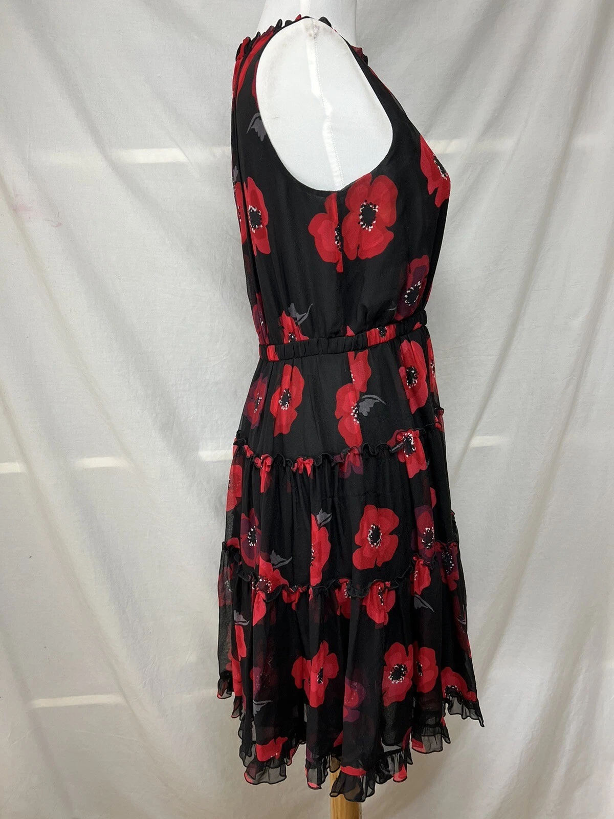 Mini abito Kate Spade papavero chiffon aderente e svasato 2 arricciature rosso nero seta floreale