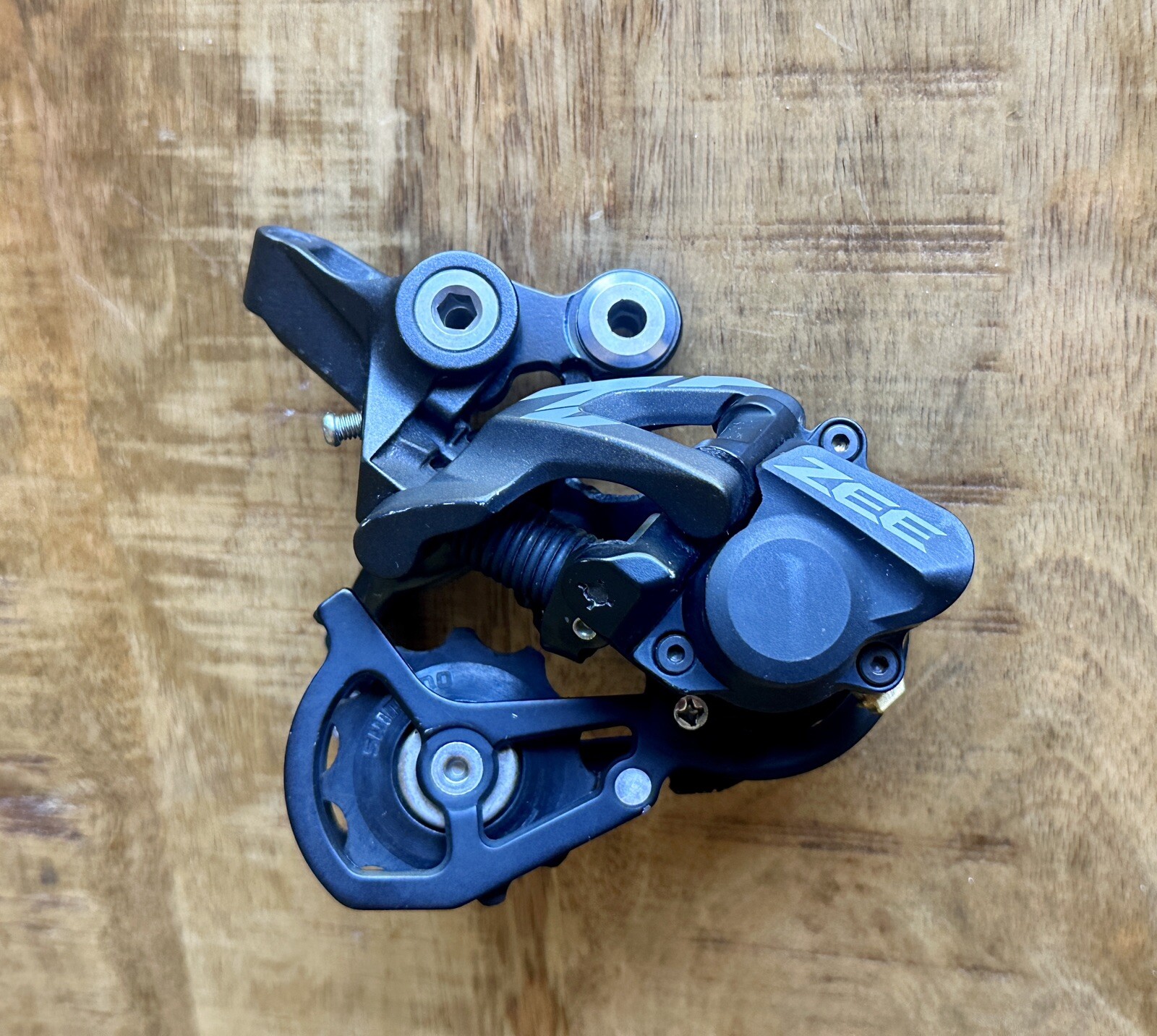 zee derailleur