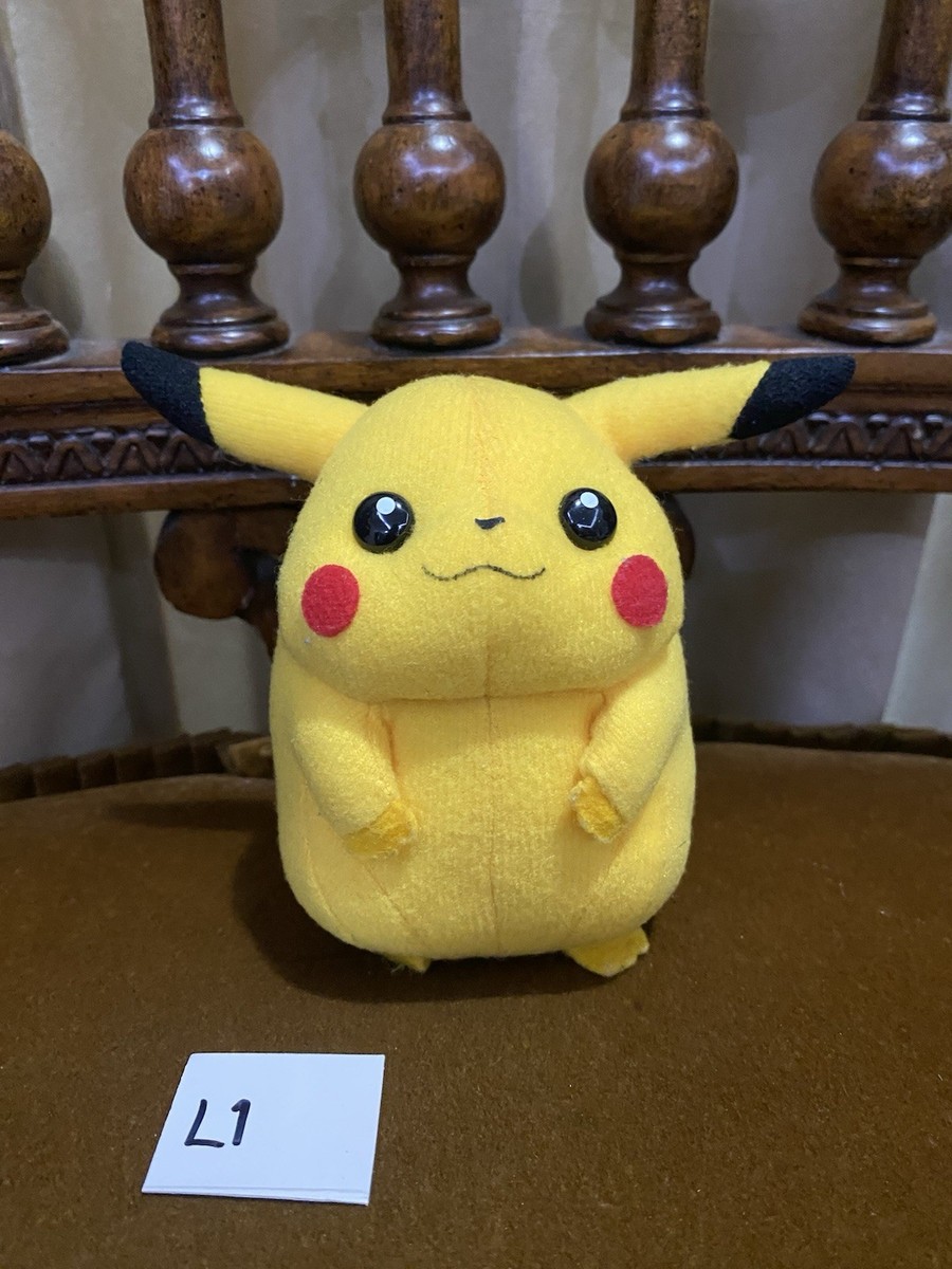RARE Pikachu Pokemon TOMY Japan Vintage Early 4” First Generation