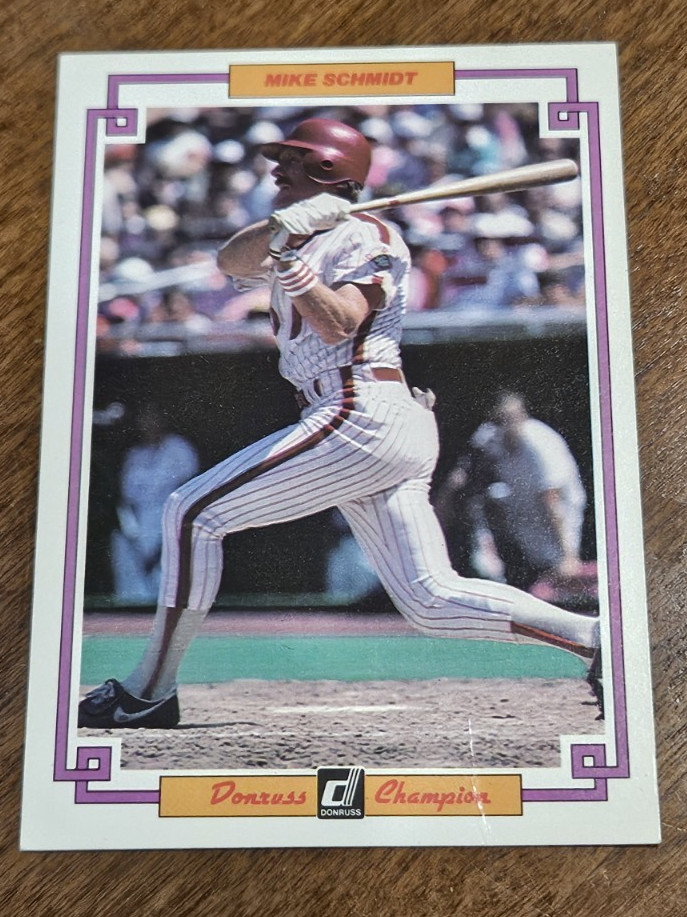 1984 DONRUSS CHAMPION BASEBALL MIKE SCHMIDT (3 1/2 X 5) CARD #11