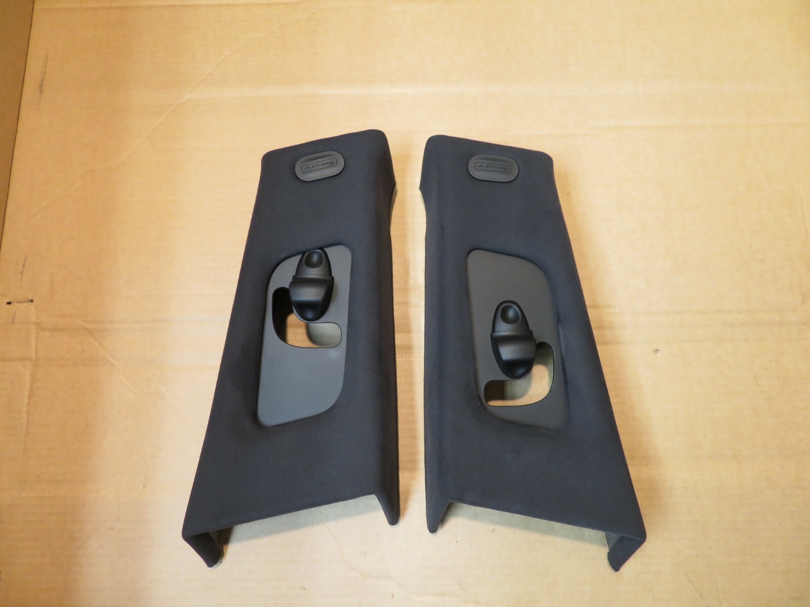 2014-2017 MASERATI GHIBLI SQ4 PASSENGER & DRIVER SIDE B PILLAR PANEL COVER OEM