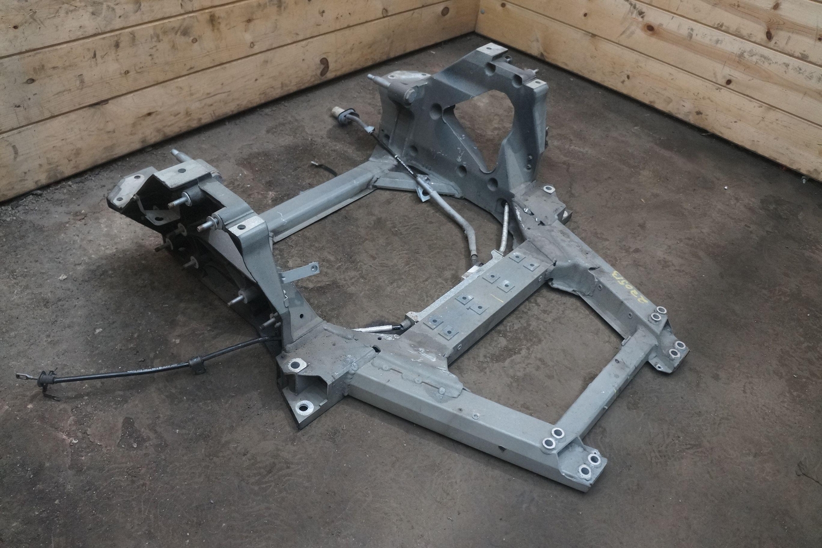 Rear Subrame Cradle Crossmember Undercarriage 289251 OEM Ferrari FF 2014
